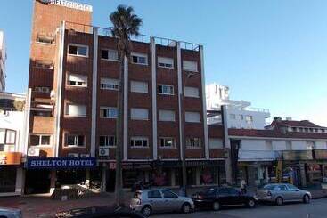 هتل Punta Del Este Shelton