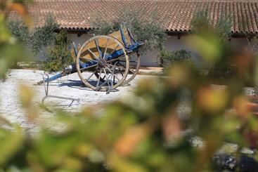 هتل Relais Masseria Serritella