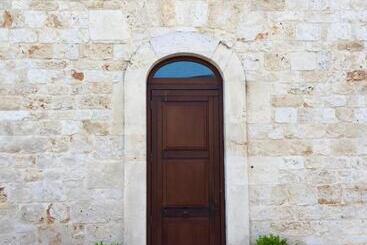 هتل Relais Masseria Serritella