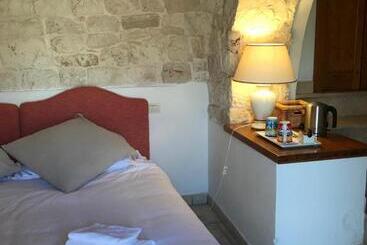 هتل Relais Masseria Serritella