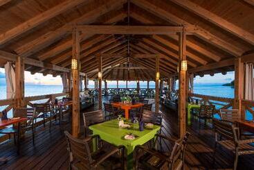 هتل St. James Club Morgan Bay Family Property   All Inclusive