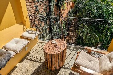ホテル Suites La Hacienda