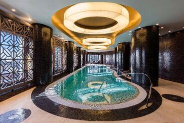هتل Swissôtel Tallinn