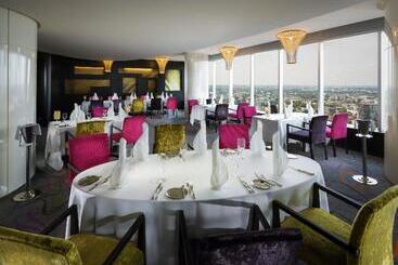 هتل Swissôtel Tallinn