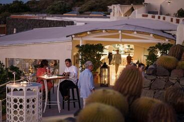 Therasia Resort Sea And Spa   The Leading Hotels Of The World