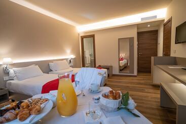 Unahotels Mh Matera