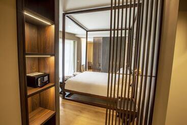 Unahotels Mh Matera