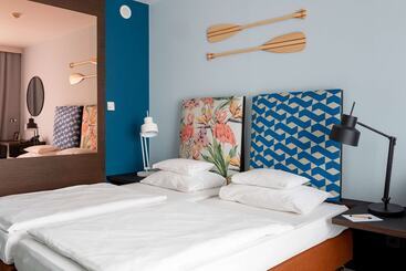 هتل Vienna House By Wyndham Andel S Cracow