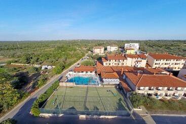 هتل Villa Letan