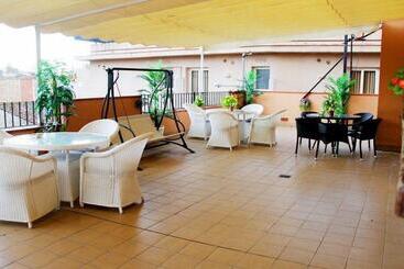 Royal Inn Apart