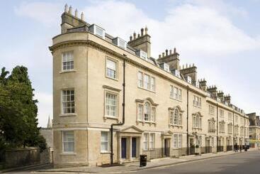 아파트 Saco Bath  St James S Parade