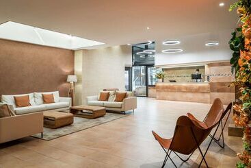 Sunotel Central