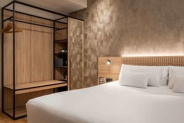 Sunotel Central