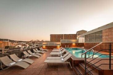 Sunotel Central