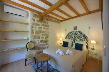 تختخواب و صبحانه Auberge U N'antru Versu