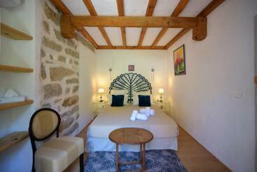 تختخواب و صبحانه Auberge U N'antru Versu