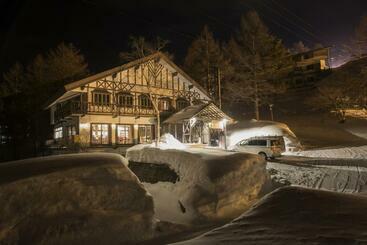 هتل Chalet Madarao
