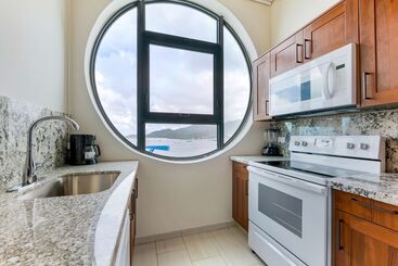 استراحتگاه Hilton Vacation Club Royal Palm St. Maarten