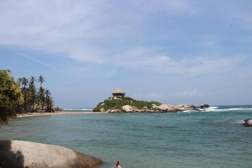 هتل Jasayma Dentro Del Parque Tayrona