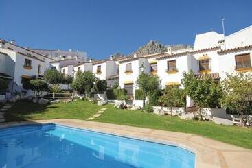 2 Bedroom Beautiful Home In Montejaque - Montejaque