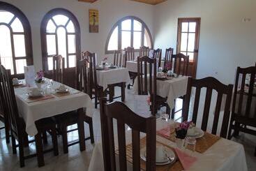 تختخواب و صبحانه Residencial Beleza Monte