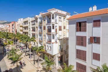 Hostal Sol Y Miel