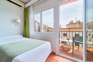 Hostal Sol Y Miel