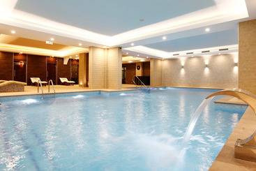 Aleksandar Palace Hotel Congress Center & Spa