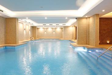 Aleksandar Palace Hotel Congress Center & Spa