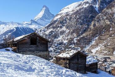 هتل Alpenroyal