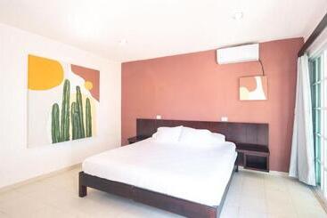 هتل & Beach Club Ojo De Agua