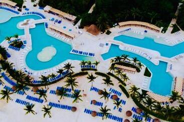 هتل Bluebay Grand Esmeralda - All Inclusive