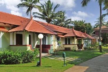 هتل Mercure Goa Devaaya Resort