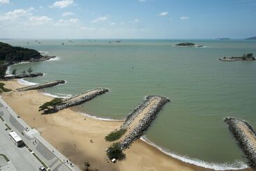 Hôtel Golden Tulip Macae