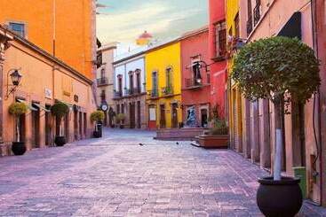 هتل Grand Fiesta Americana Queretaro