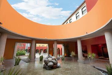 هتل Grand Fiesta Americana Queretaro