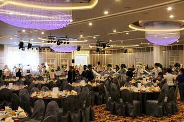 هتل Grand Riverview