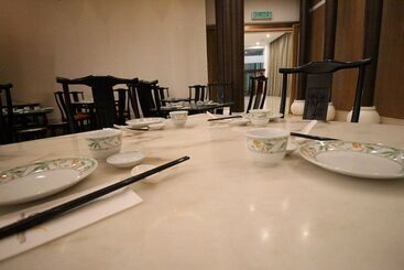 هتل Grand Riverview