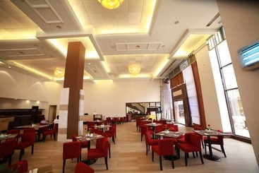 هتل Grand Riverview
