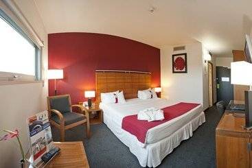 هتل Holiday Inn Bordeaux Sud   Pessac, An Ihg