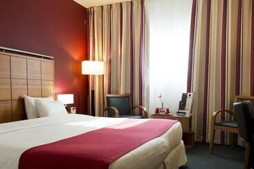 هتل Holiday Inn Bordeaux Sud   Pessac, An Ihg