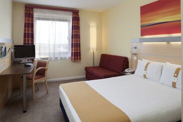 هتل Holiday Inn Express London Newbury Park, An Ihg