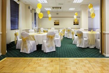 هتل Holiday Inn Leamington Spa   Warwick, An Ihg
