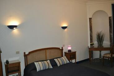 هتل Hôtel Du Centre