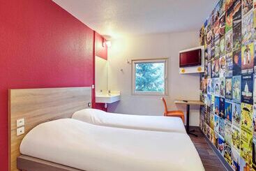 هتل Hôtel F1 Strasbourg Sud La Vigie