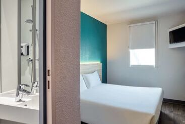 هتل Hôtel F1 Strasbourg Sud La Vigie