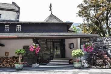 酒店 Hôtel Restaurant Le St Christophe