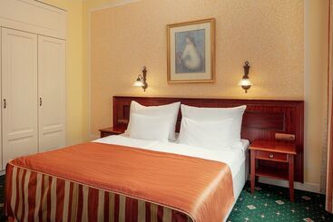 Humboldt Park Hotel & Spa