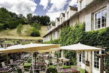هتل Logis Hôtel Le Beaulieu