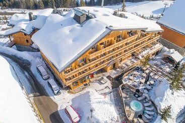 هتل Madame Vacances Hôtel & Spa Le Mottaret